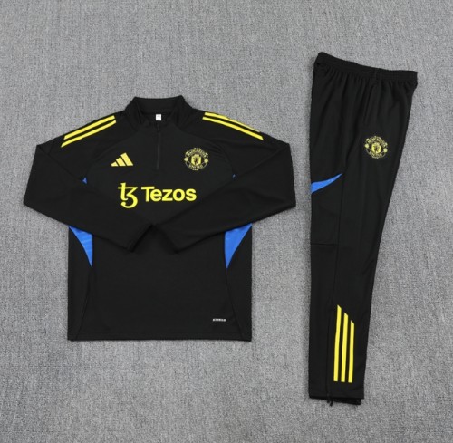 Manchester Unitde  2025/2026 1/4 zipper tracksuit black