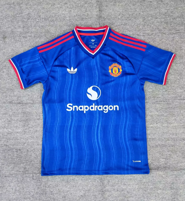 Manchester Unitde 2026/2027 away shirt