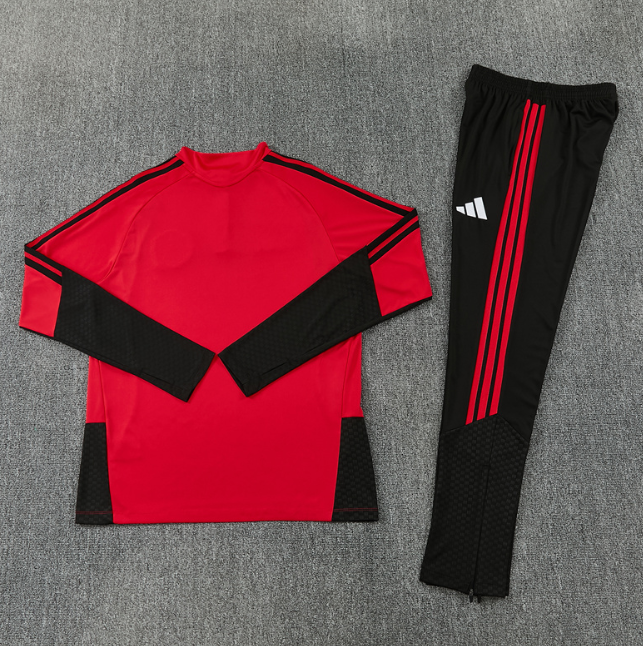 Manchester Unitde 2026/2027 1/4 zipper tracksuit red
