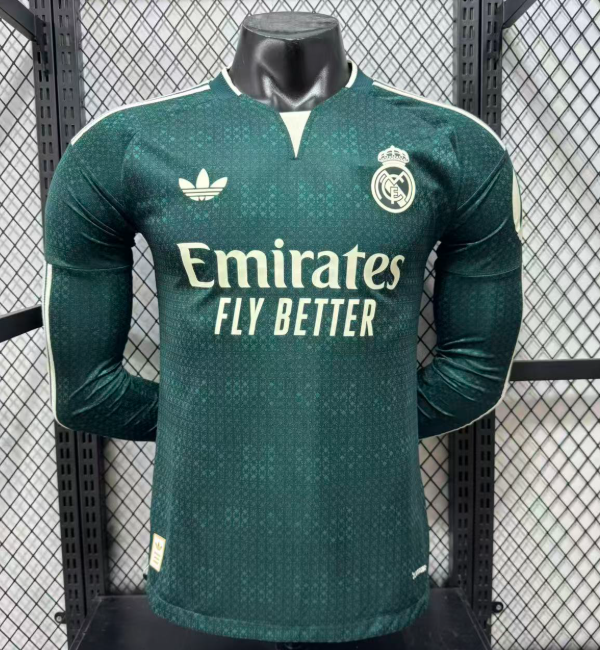 Real Madrid 2026/2027 away shirt (longs sleeve) Player Version