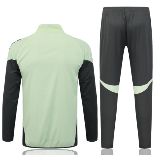 Real Madrid 2025/2026 jacket windbreaker grass green suit