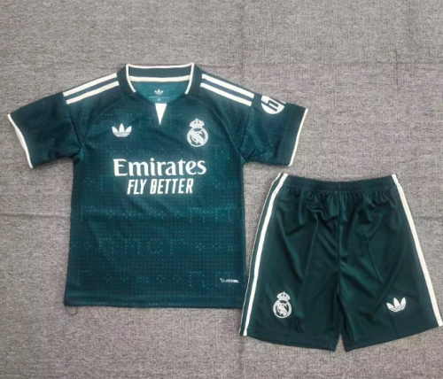 Real Madrid 2026/2027 away full set kit (Adult and Kids)