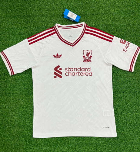 Liverpool 2026/2027 away shirt