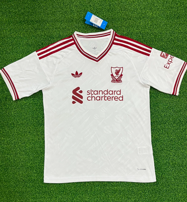Liverpool 2026/2027 away shirt