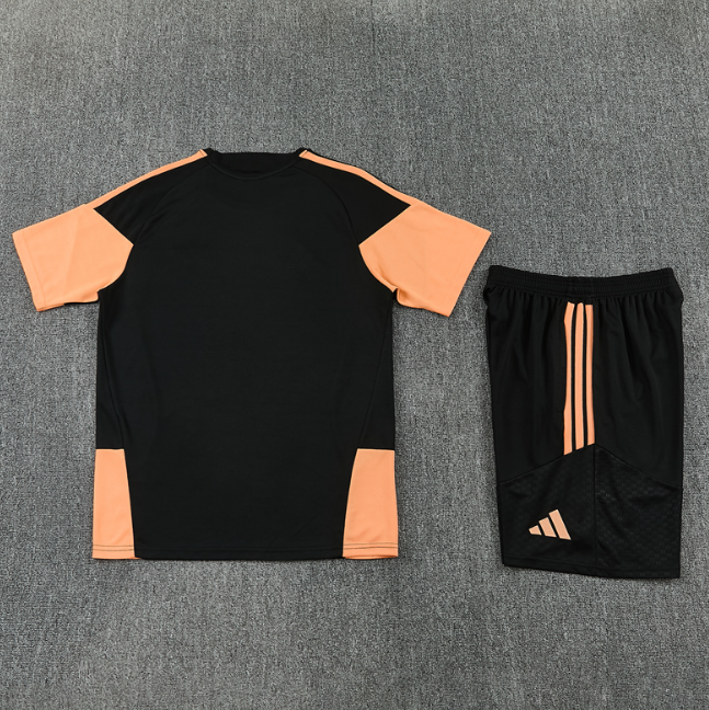 Arsenal 2026/2027 short sleeve and shorts tracksuit Black and  orange