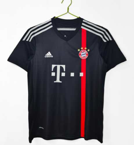 Bayren 2014/2015 retro away shirt