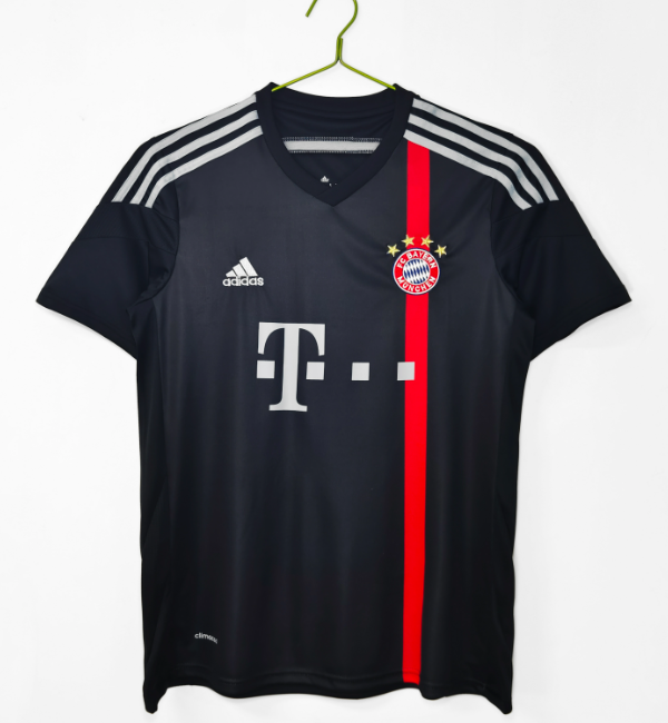 Bayren 2014/2015 retro away shirt