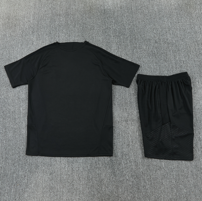 Real Madrid 2026/2027 short sleeve and shorts tracksuit black