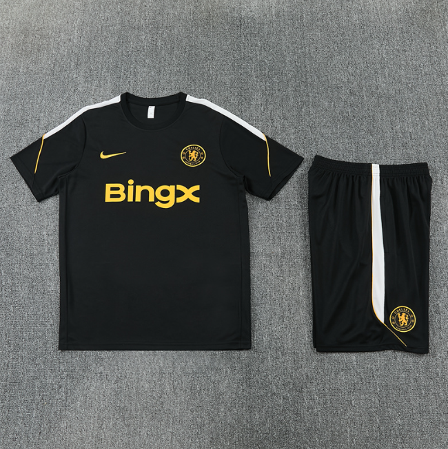 Chelsea 2026/2027 short sleeve and shorts tracksuit black