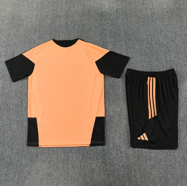 Arsenal 2026/2027 short sleeve and shorts tracksuit orange