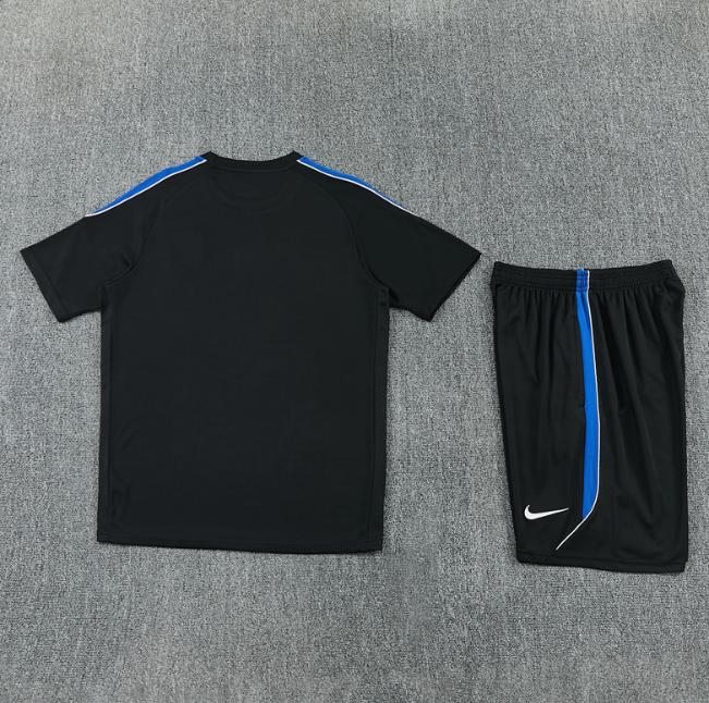 Atletico Madrid 2026/2027 short sleeve and shorts tracksuit black
