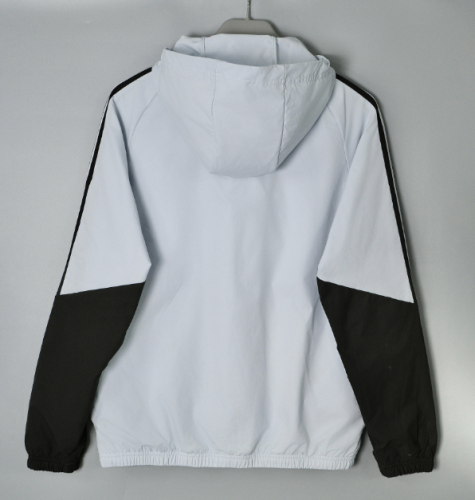 Liverpool 26/27 windbreaker coat white