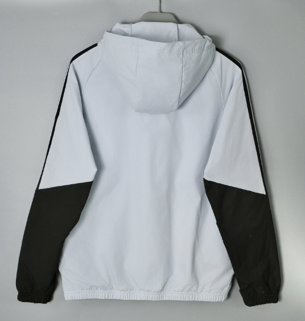Liverpool 26/27 windbreaker coat white