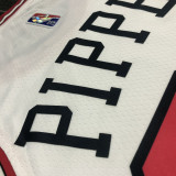 21-22 Bulls PIPPEN #33 White 75th Anniversary Top Quality Hot Pressing NBA Jersey