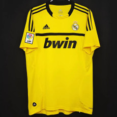 2011-2012 RMA Yellow GoalKeeper Retro Soccer Jersey