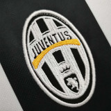 2004-2005 JUV Home Retro Soccer Jersey
