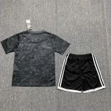 23-24 Man Utd Black Grey Kids Training