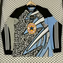 1995-1996 Newcastle Blue GoalKeeper Long Sleeve Retro Soccer Jersey (长袖)