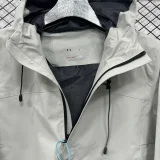 2024 Under Armour Grey Outdoor Jackets #F707冲锋衣