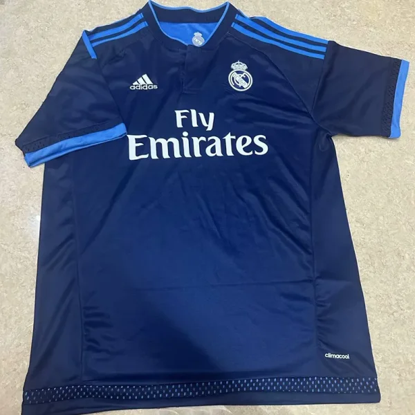 2015-2016 RMA Third Retro Soccer Jersey