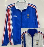 25-26 France Blue & White Double sided Windbreaker (双面风衣)