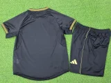 25-26 RMA Black Special Edition Kids Player Version Soccer lersey (球员童装)