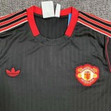 25-26 Man Utd Black Retro Edition Training shirts