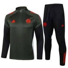 2025-26 Bayern Army green Half Pull Tracksuit #B2535(半拉链)