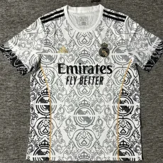 2025-26 RMA Special Edition Fans Training shirts 圆领(队标图案)