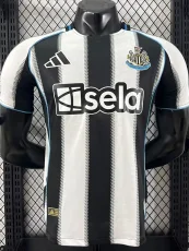 25-26 Newcastle Home Player Version Soccer Jersey