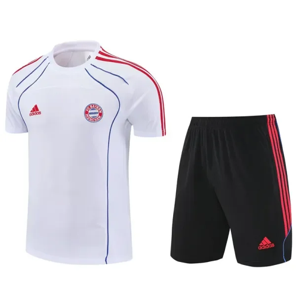 25-26 Bayern White Training short Suit