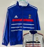 25-26 France Blue & White Double Sided windbreaker (双面风衣)