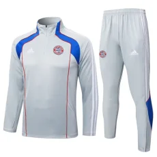 25-26 Bayern Light gray Half Pull Tracksuit #B2548(半拉链)