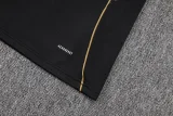 25-26 Lyon Black Half Pull Tracksuit (半拉链)