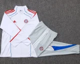 25-26 Bayern White Kids Half Pull Tracksuit #E25109(童装)(半拉链)
