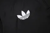 25-26 Germany Black Half Pull Tracksuit #B2579(半拉链)