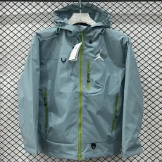 2025 Jordan Green Outdoor Jackets #Y002冲锋衣