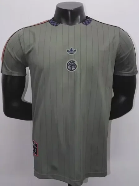 25-26 Bayern Green Grey Casual Edition Player Version Training shirts
