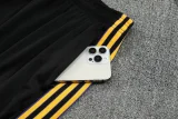 25-26 Man Utd Black Training Short Suit #条纹