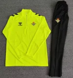 2025-26 Real Betis Fluorescent green Half Pull Tracksuit (Pants Have Pocket)(半拉链)