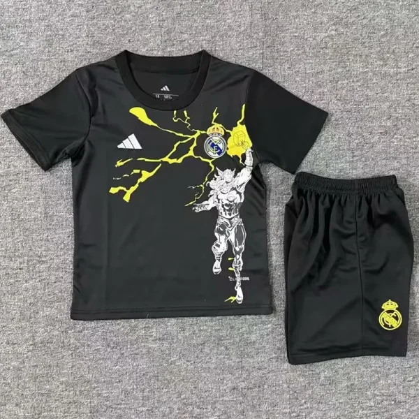 2025-26 RMA Black Joint Edition Kids Training (漫威)