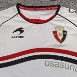 2000-2001 Osasuna Away Retro Soccer Jersey (带章)