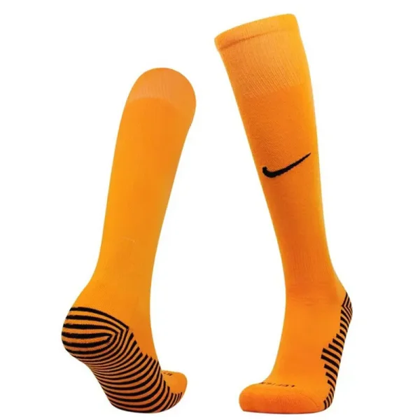 26-27 Netherlands Home Orange Socks