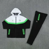 25-26 Real Betis Black White Windbreaker Suit (Hoodie)(风衣套装)