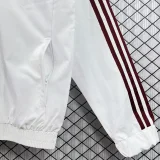 26-27 Spain White Windbreaker
