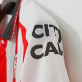 26-27 Derry City Home Fans Soccer Jersey (全广告)