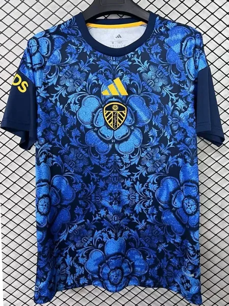 26-27 Leeds United Blue Training shirts