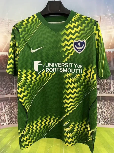26-27 Portsmouth Green Goalkeeper Fans Soccer Jersey Item NO.: 29387018