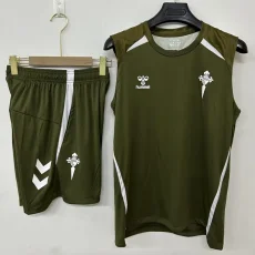 26-27 Celta Grey Tank top and shorts suit (背心短裤)