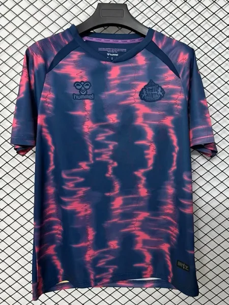 26-27 Sunderland Royal blue Pink Training Shirts